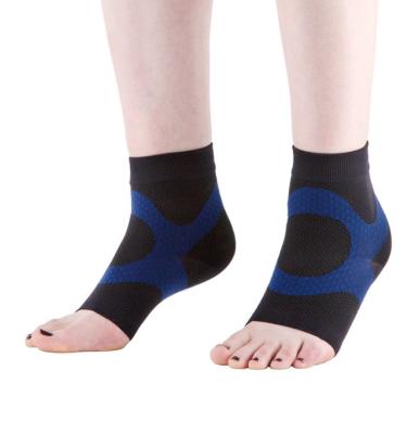 China Women Compression Quick Dry Foot Sock Plantar Fasciitis Socks For Running, Upright #SK009 for sale