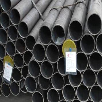 China Boiler Steel Pipe SS400 Black Square A53 Steel Pipe Q195 Rectangle / Round Iron Tube for sale