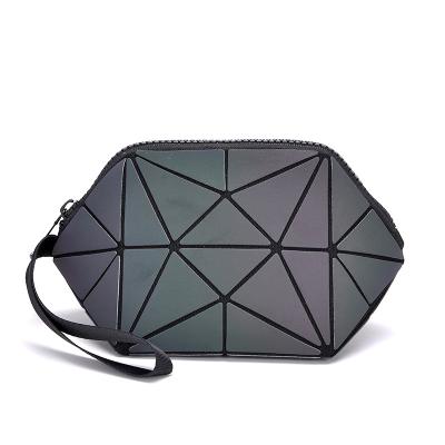 China 2021 Solar Panel Fashion Handbags Ladies Laser Bags Luminous Holographic Cosmetic Pouch Geometric Waist Bag for sale