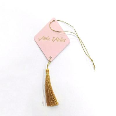 China High Grade Sustainable Yellow Ribbon Tapered Clothing Special Paper Hanger Tag for sale