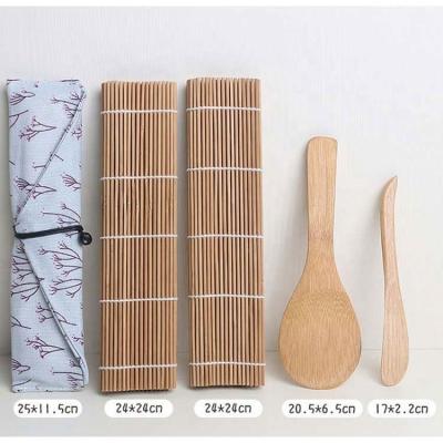 China Viable Factory Wholesale Bamboo Sushi Rolling Mat With Rice Scoop Kitchen Tool DIY Sushi Roll Maker Set for sale