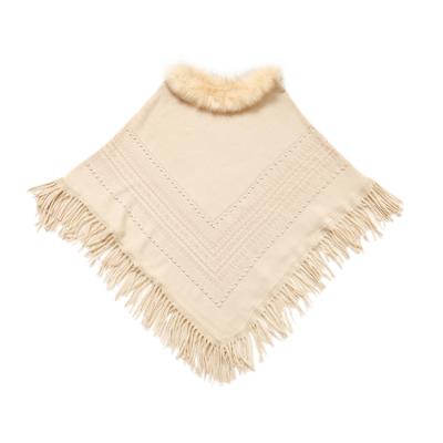 China Poncho shawls Wholesale Fashionable Winter Warm fur capes knitted pearl decoration ponchos women for sale