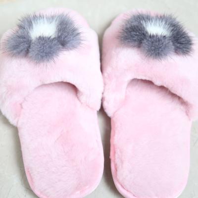 China Wholesale Custom Made Female Slippers Female Slides Fox Fur Lit Indoor Fluffy Slippers For Ladies for sale