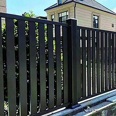 China 5.8-6.0M T5 Easy Install Privacy Aluminum Fence Horizontal Slat Outdoor Fence Panels for sale