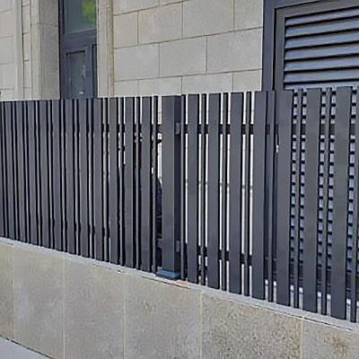 China Grade 6063 Bending Balcony Handrail Outdoor Balusters Aluminium Components For Fence for sale