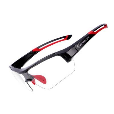 China 2022 New Design Waterproof Durable Glass Sports Transparent Protective Cycling Eyewear for sale