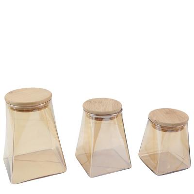 China Color Sustainable Square Honey Bottom Glass Grain Sealed Glass Jar Candy Storage Jar With Cover for sale