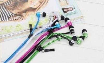 China uldum sport zipper earphone for iphone 5 earphones high quality new product for sale