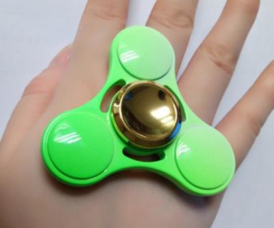 China EDC New Colorful Fresh green fidget hand spinner, decompression fidget spinner toys factory price for sale