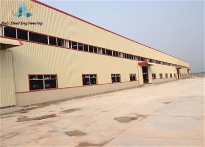 Cina Prefab Steel Structure Workshop Modern Sustainable For Production Needs Buildings in vendita