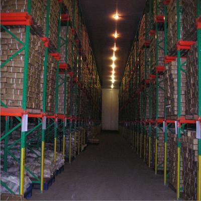 China la impulsión de la altura de 2000m m en los estantes Warehouse laminó 500KGS de acero en venta