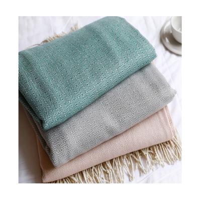 China PORTABLE Custom Woven Blankets Throw Home Soft Tassel Blanket Knitted Woven Blankets for sale