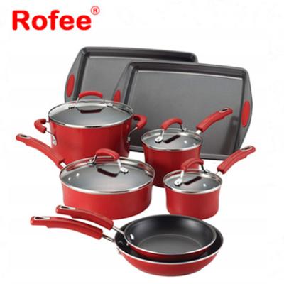 China Modern Aluminum Induction 12-Piece Non-Stick Cookware Set With Red 2 Pc Bakeware For Kitchen for sale