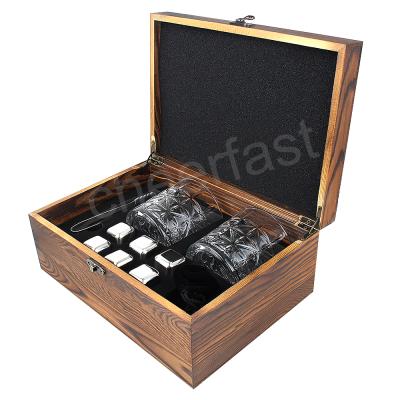 China Sustainable Exclusive Gift Customized 2 Pieces Whiskey Glass Set 6 Pieces Reusable Whiskey Ice Cube Chilling Stone for sale