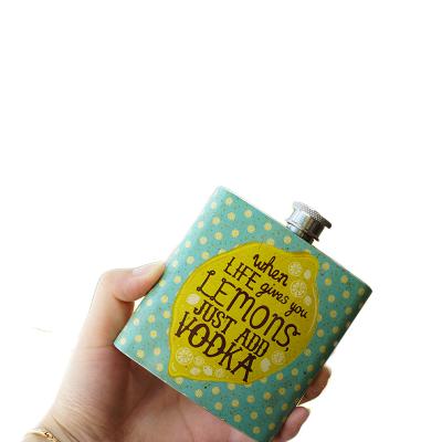 China Customized design stainless steel scustom logo casual mall hip flask for sale