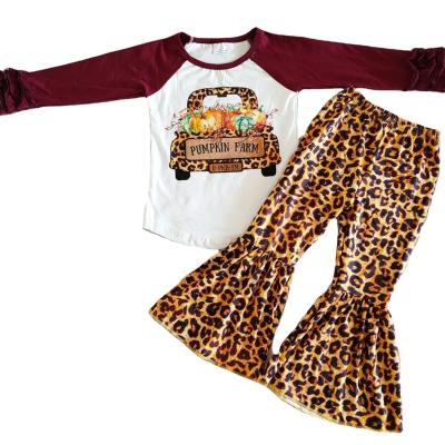 China Boutique sweet mlik long sleeve beehive pattern car leopard farm pumpkin silk Halloween children's outfit for sale