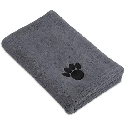 China Sustainable Design Custom Printed Dog Bath Absorb Water Towel Soft And Comfortable Microfiber Pet Towel for sale