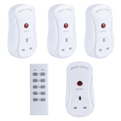 China Remote Control Mini Power Socket Residential / Multi-Purpose Smart UK Outlet with Google Home and Amazon Alexa for sale