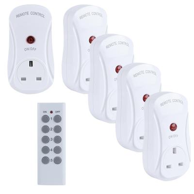 China Residential / Multipurpose UK Standard Smart Power Socket Remote Control Smart Plug for sale