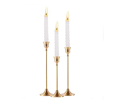 China Decorate Retro Metal Wrought Iron Ornaments Brass Candle Holder Christmas Decoration Wedding Props Candle Holder Base for sale