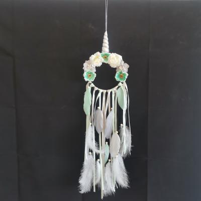 China Custom Dream Europe Feather Handmade Dream Decor Bedroom Wall Hanging Dream Catcher for sale