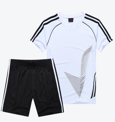 China Quick-drying 2022 summer plussize sets custom made wholesale men's sports sports suit football badminton suit two-piece training suit for sale