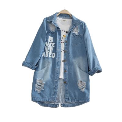 China 2022 Autumn Fashion Ladies Jacket Spring Distreesed Anti-wrinkle Long Sleeve Printing Word Denim Blue Coat For Women for sale