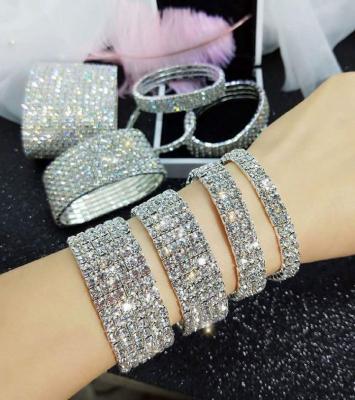 China Hot Selling Diamond Bracelet Silver Plated Full Shiny Diamond Tennis Bracelet Bridal Bracelet Wedding Diamond Bracelet Stretch Rhinestone 1to 6 Rows for sale