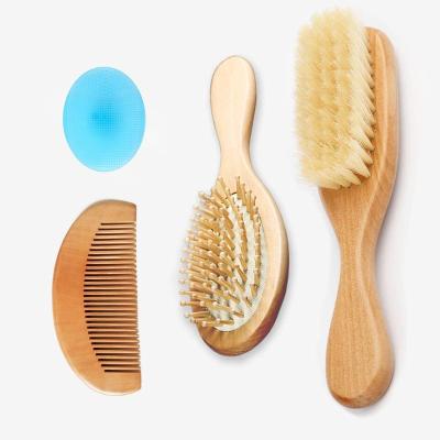 China New Baby Wool Baby Hair Brush Baby Hair Brush Hair Comb Viable Natural Wood Newborn Infant Baby Head Massager for sale