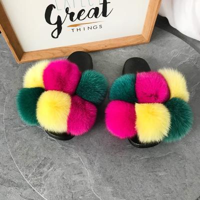 China Newest Design Lit Open Toe Slipper Multiple Color Matching Sheer Fox Platform Bed Slips Fur Slippers For Women for sale