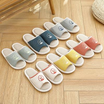 China Four Seasons Cotton Breathable Indoor Absorbent Couples Canvas Slippers Sweaty Soft Home Sandals for sale