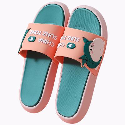 China Fashion Trend Summer Women PVC Slippers Beach Slide Sandals Cute Cartoon Non-slip Soft Sole Men Couple Outdoor Ladies Home Shoes for sale