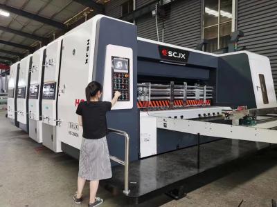 China Caja de cartón corrugado del cartón de la impresora de Flexo que imprime la máquina que ranura en venta