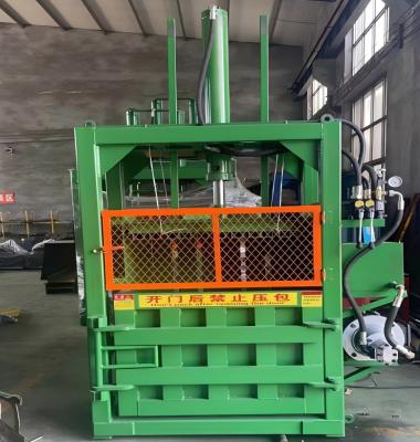 China 20T Hydraulische afvalpapierbaler Minerale afvalwaterflessen Afvalkartonbaler Te koop