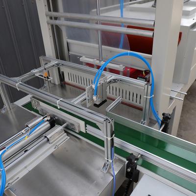 China Máquina de embalaje automática de estilo manguito 2KW para embalaje y sellado en venta