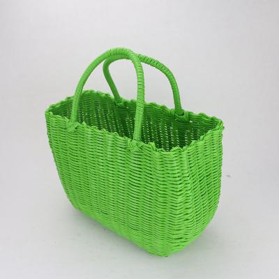 China Sustainable Plastic Beach Baskets Plastic PP Woven Picnic Basket for sale