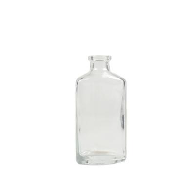 China Cosmetic Professional Supply Style Cosmetic Bottles Luxury Glass Bottle For Perfume for sale