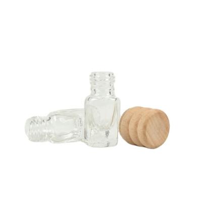 China Various Manufacturer Wholesale Transparent Perfume Cast 4ml Glass Octagonal Bottle for sale