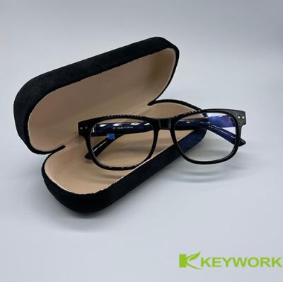 China Hard Resist Compression Felt Metal Eyeglass Case Velvet Stylish Portable zu verkaufen