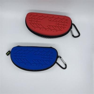 Cina La gomma ha annunciato il caso 16*8*7.5CM degli occhiali della maniglia di Logo Hard Zipper Glasses Case in vendita