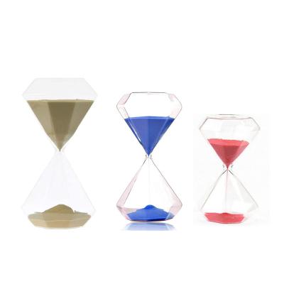 China Quality Guaranteed CLASSIC Colored Sand Timer Custom Glass 30 Minute Hourglass Diamond Hourglass for sale