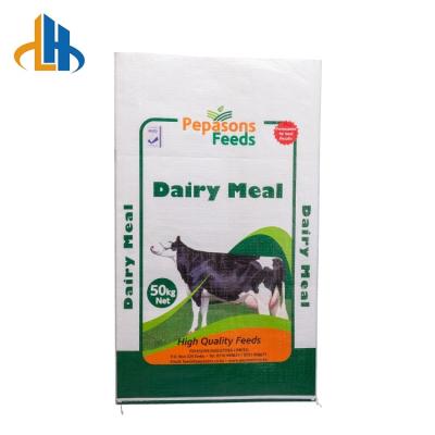 China Recyclable Highly Efficient Agriculture PP Woven Feed Packaging Bags For Cattle for sale