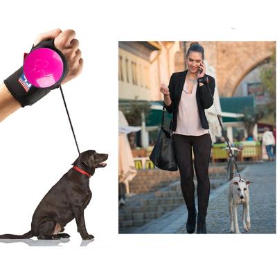 China Durable high quality pet rope leash for outdoor sports and walking and is a hands-free automatic retractable dog leash for sale