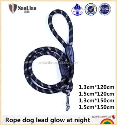 China Durable Nylon Material Glow Rope Dog Lead At Night Wholesale for sale