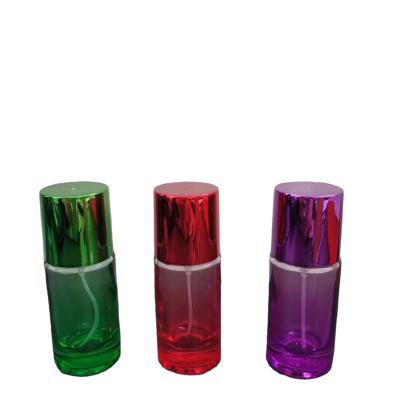 China Customized Color 20ml 30ml Luxury Perfume Packaging Round Shape Cosmetic Spray Glass Bottle for sale