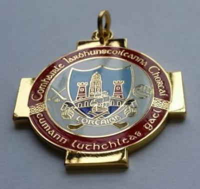 China Silver plated badge with 2-D effect for sale