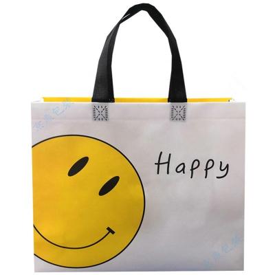 China New Materials Style Recycled Promotional Custom Shopping Bags With Logos Non Woven Bag For Shopping Bag for sale