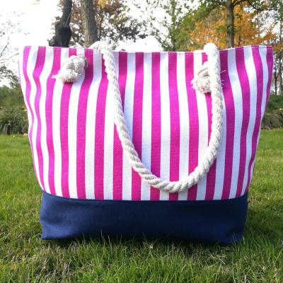 China Normcore/Minimalist Summer Stripe Beach Lady Bags Factory Directly Large Capacity Straw Tote Shopping Handbag With Rope for sale