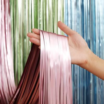 China Factory direct sales good quality light decoration 1*2M Matte foil fringe curtains for event party supplies for sale