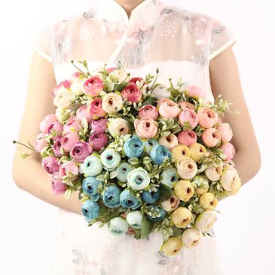 China Durable Wholesale Silk Rose Small Flower Bud Artificial Bulk Flower New Mini Bouquet Artificial Flower for sale